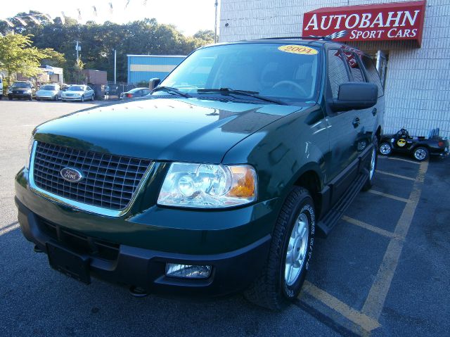 Ford Expedition 2004 photo 3