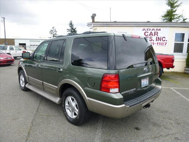 Ford Expedition 2004 photo 2