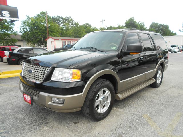 Ford Expedition 2dr HB Man Spec SUV