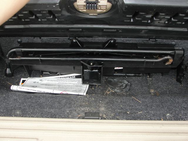 Ford Expedition 2004 photo 11