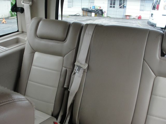 Ford Expedition 2004 photo 13