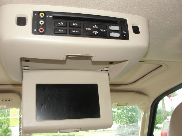 Ford Expedition 2004 photo 16