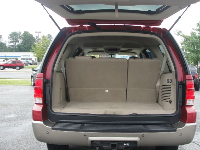 Ford Expedition 2004 photo 6