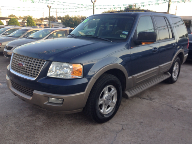 Ford Expedition 2004 photo 3