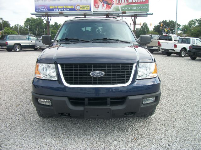 Ford Expedition 2004 photo 1