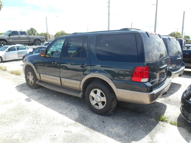 Ford Expedition 2004 photo 4