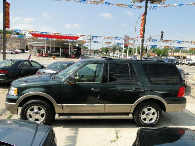 Ford Expedition 2004 photo 4