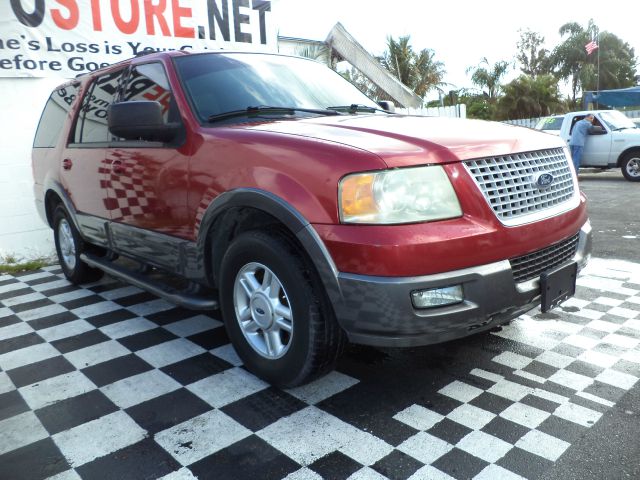 Ford Expedition 2004 photo 2