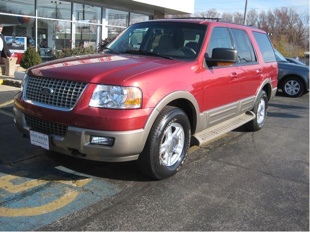 Ford Expedition 2004 photo 1