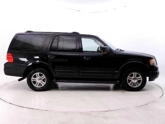 Ford Expedition 2004 photo 1