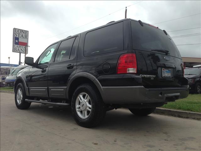 Ford Expedition 2004 photo 12