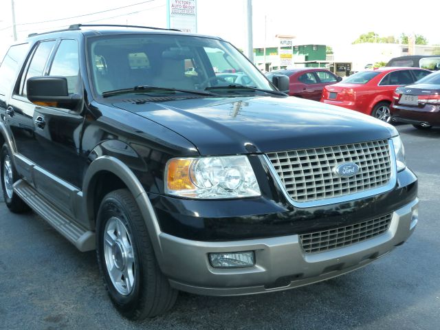 Ford Expedition 2004 photo 3