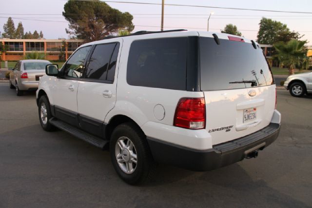 Ford Expedition 2004 photo 7