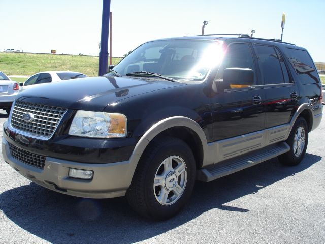 Ford Expedition 2dr HB Man Spec SUV