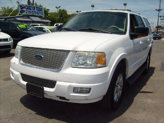 Ford Expedition 2004 photo 4