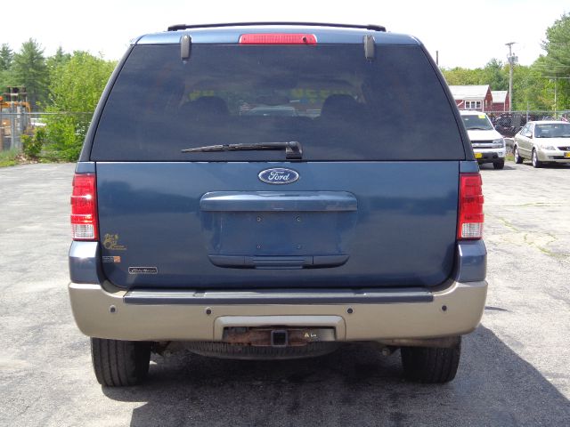 Ford Expedition 2004 photo 10