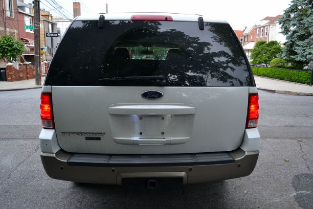 Ford Expedition 2004 photo 9