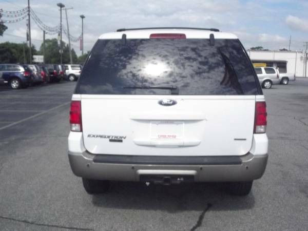 Ford Expedition 2004 photo 4