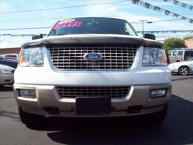 Ford Expedition 2004 photo 3