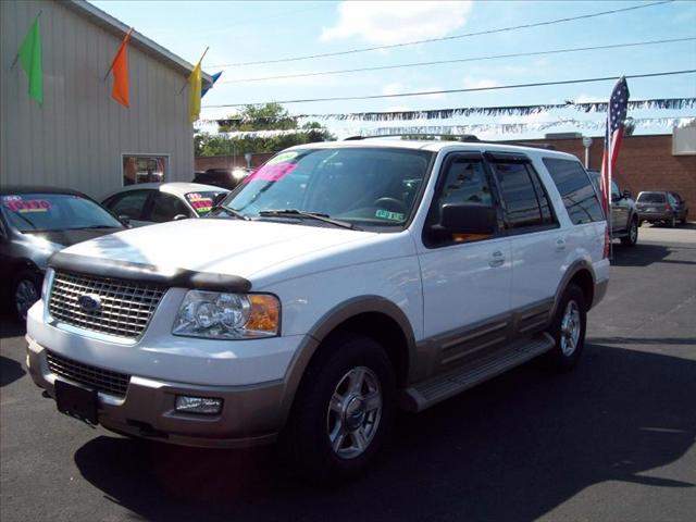 Ford Expedition 2004 photo 4