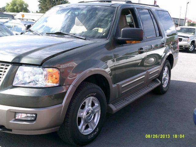 Ford Expedition 2004 photo 3