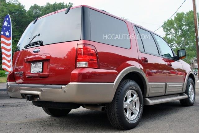 Ford Expedition 2004 photo 2