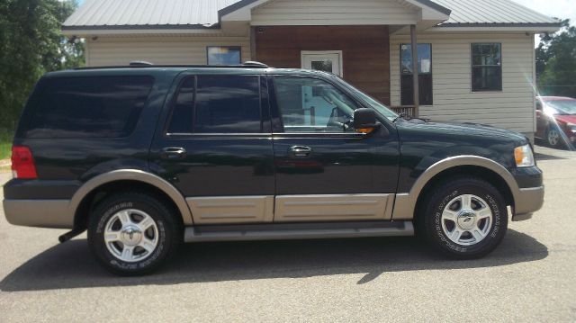 Ford Expedition 2004 photo 16