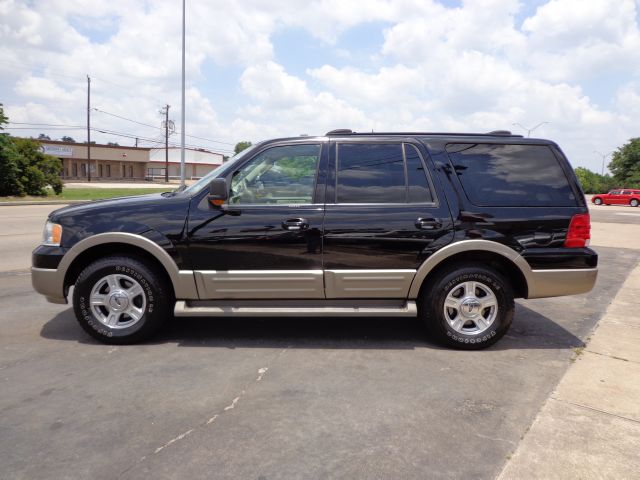 Ford Expedition 2dr HB Man Spec SUV