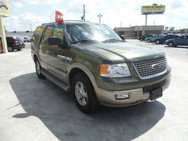 Ford Expedition 2004 photo 25