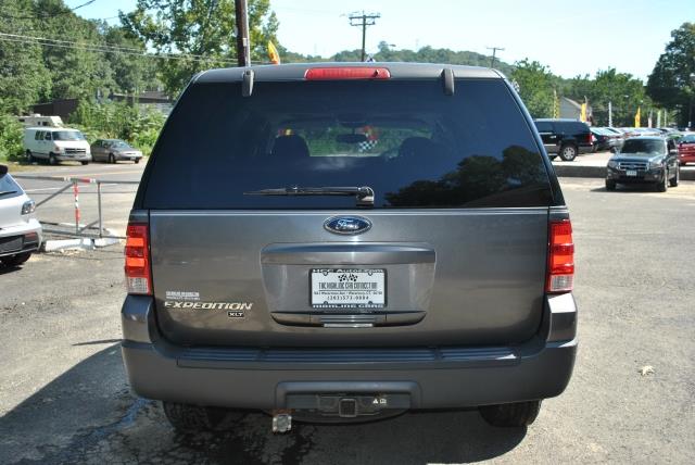 Ford Expedition 2004 photo 3