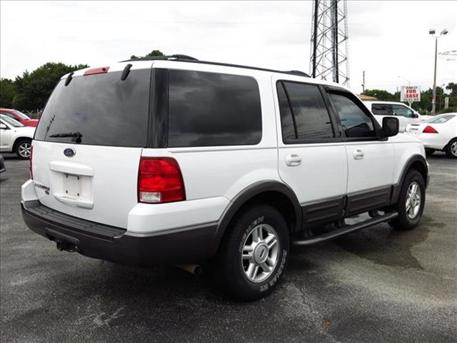 Ford Expedition 2004 photo 4