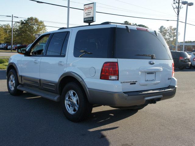 Ford Expedition 2004 photo 5