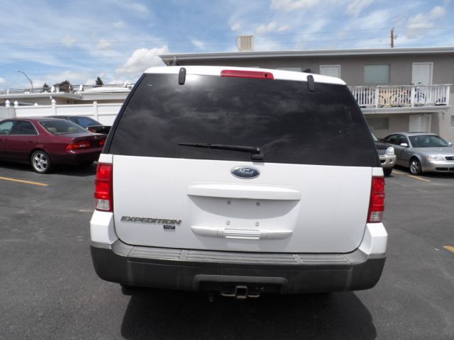 Ford Expedition Sxt/4x4 SUV