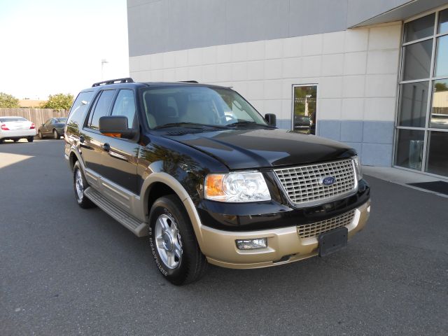 Ford Expedition 2005 photo 4