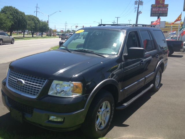 Ford Expedition 2005 photo 1