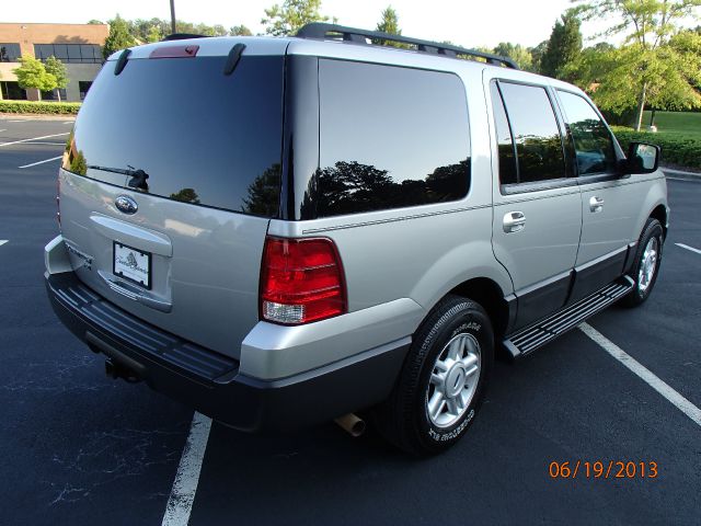 Ford Expedition SL 4x4 Regular Cab SUV