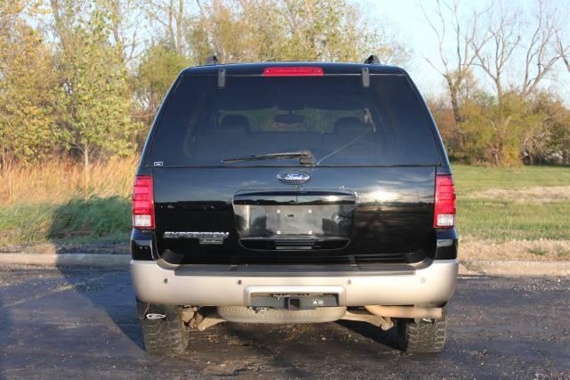 Ford Expedition 2005 photo 5