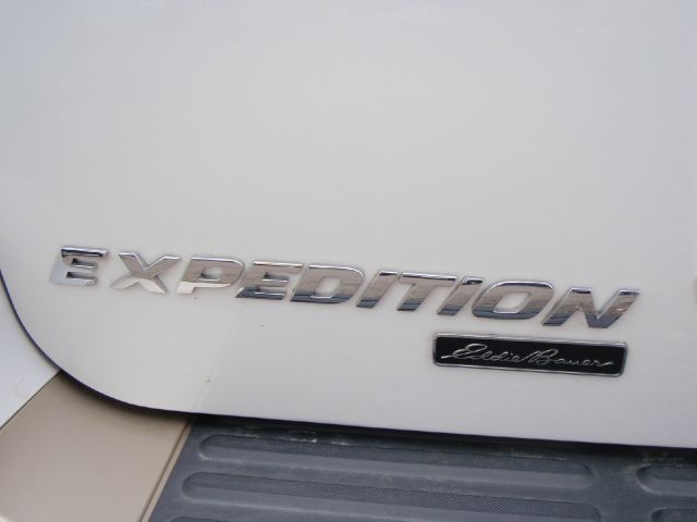 Ford Expedition 2005 photo 4