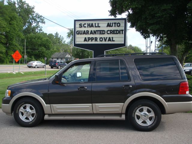 Ford Expedition 2005 photo 1