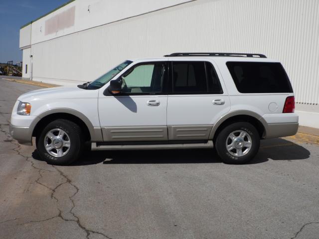 Ford Expedition 2005 photo 8