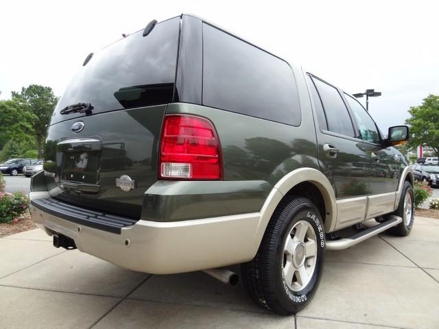 Ford Expedition 2005 photo 4