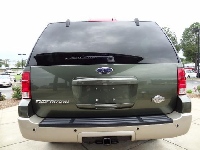 Ford Expedition 2005 photo 5