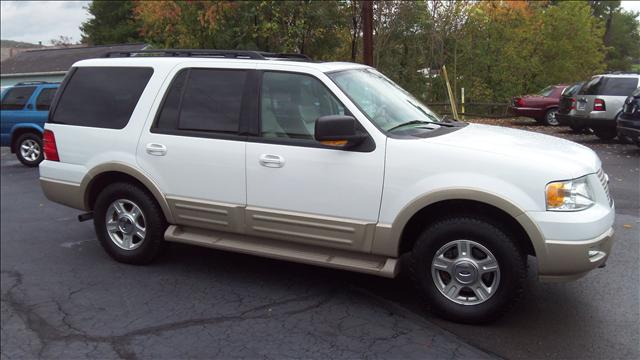 Ford Expedition 2005 photo 2