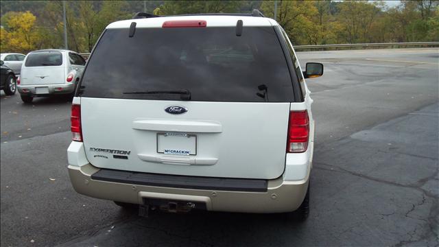 Ford Expedition 2005 photo 4