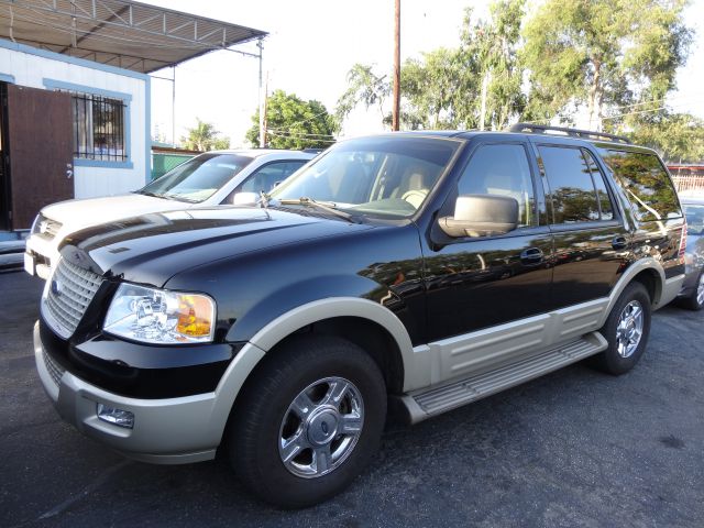 Ford Expedition 2005 photo 4