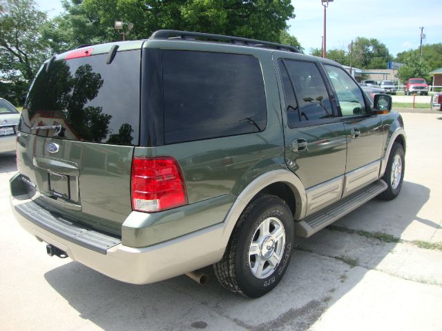 Ford Expedition 2005 photo 3