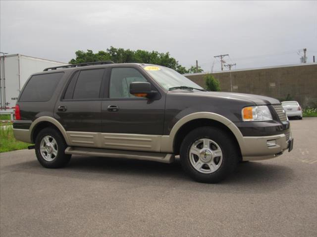 Ford Expedition 2005 photo 1