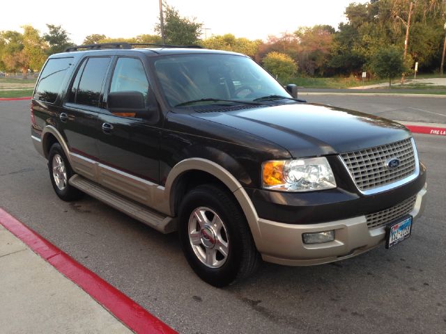 Ford Expedition 2005 photo 3