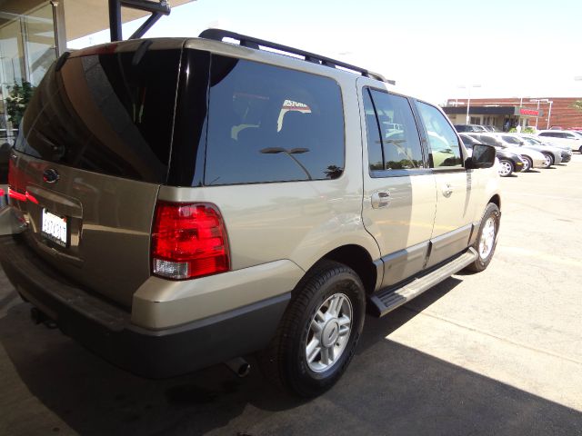 Ford Expedition 2005 photo 6