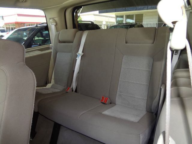 Ford Expedition 2005 photo 9